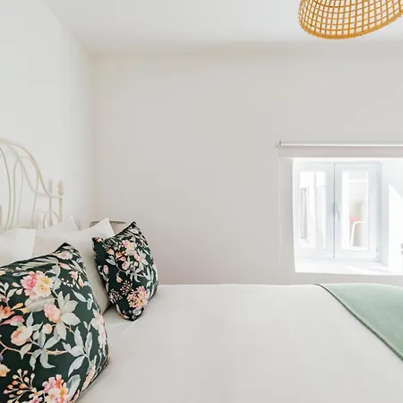 Casa De Santana Ii, Апартаменти *